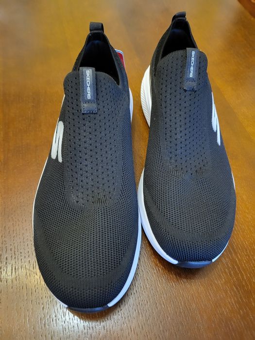 Skechers кросівки
