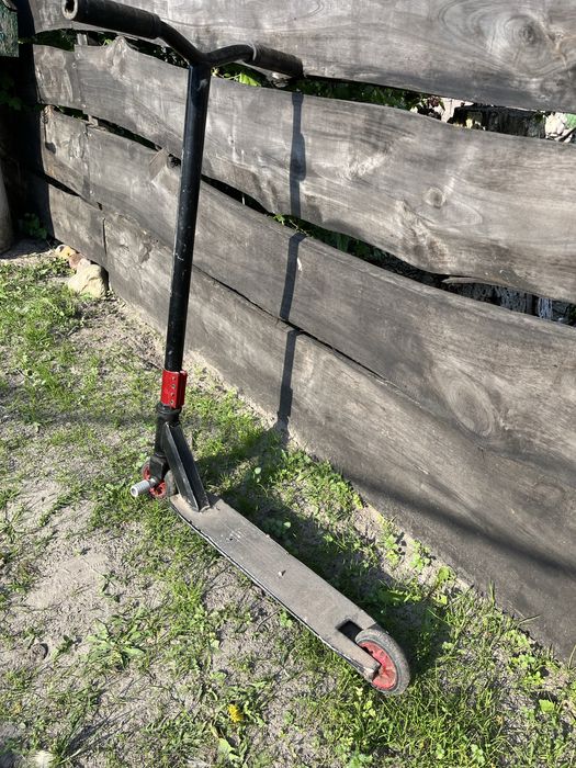 Трюковий самокат