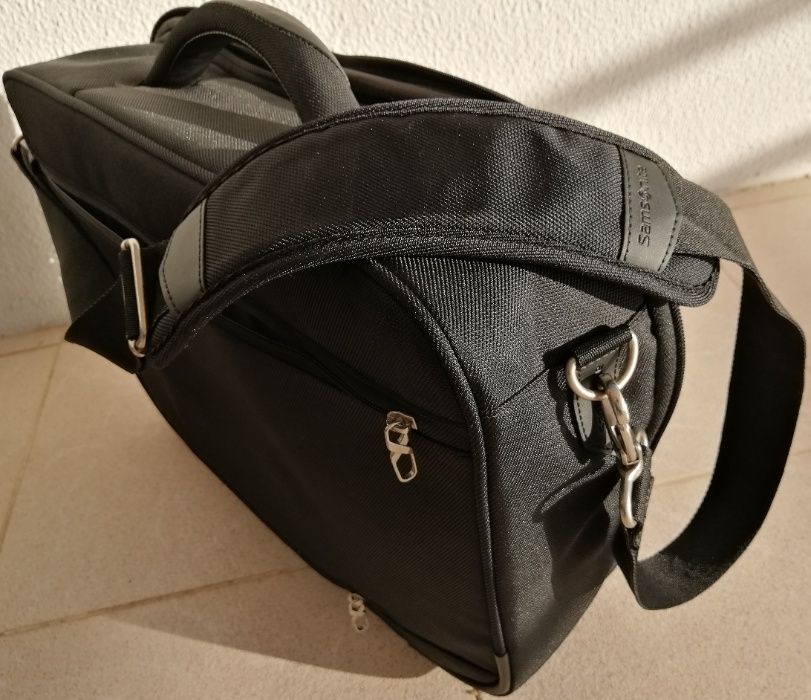 Mala / Pasta para Computador Portátil da Samsonite (Preta)