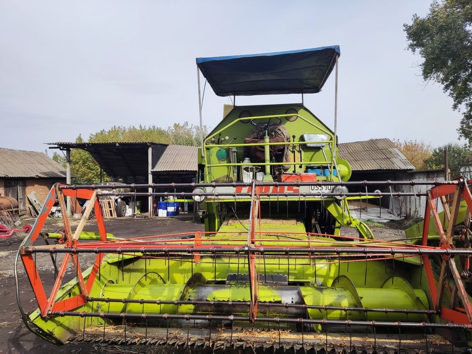 комбайн Claas Mercator 50 в гарному стані