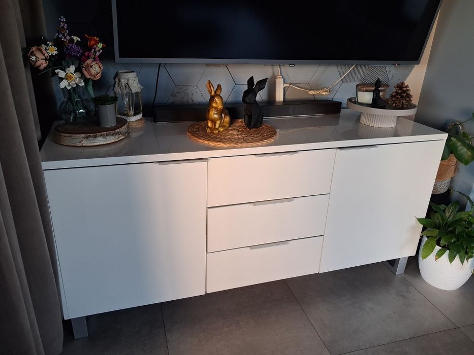 Komoda biały połysk