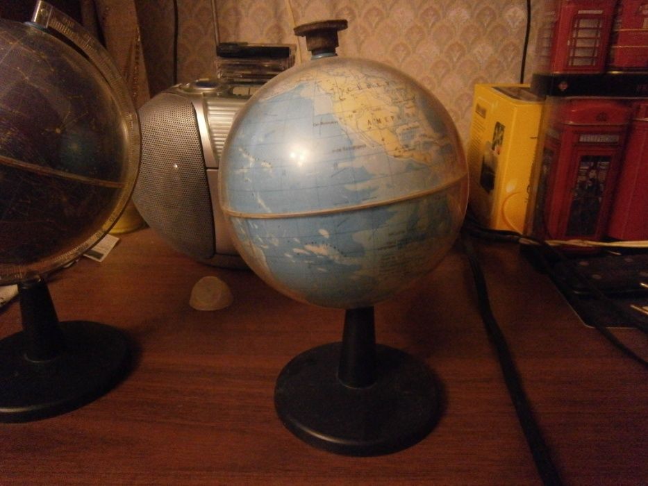 глобус земного шара.