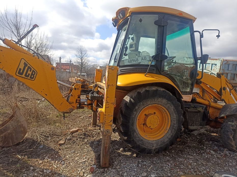Продам екскаватор-навантажувач JCB 3CX
