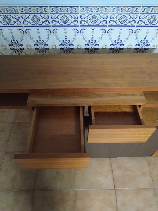 Móvel televisão madeira maciça