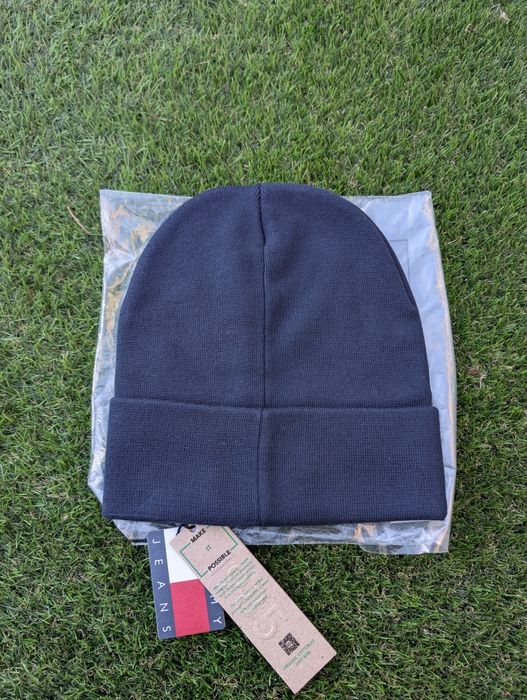 Зимова шапка Tommy Hilfiger  оригінал!