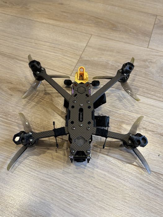 Dron FPV - Speedybee Mario 5 O4 Pro