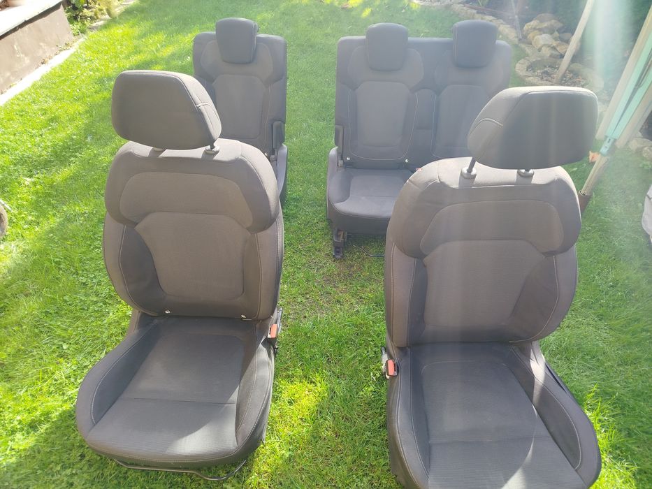 Fotele Renault scenic IV (bez lewego przedniego)