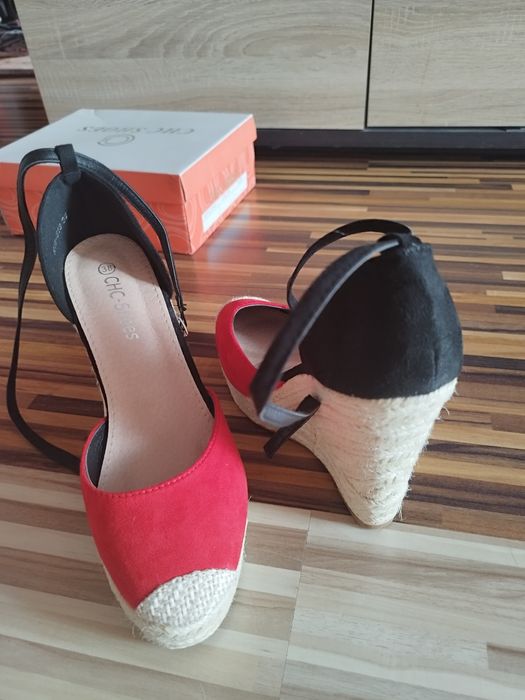 Nowe espadryle 38