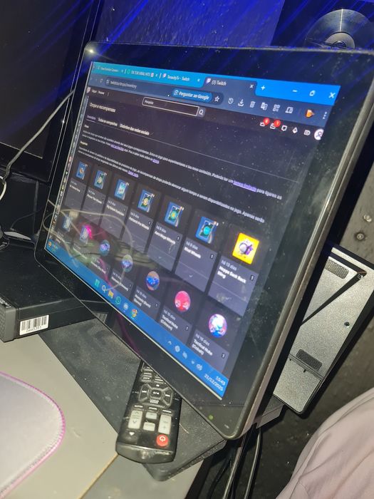 Vendo conjunto ps4/ PC / monitores