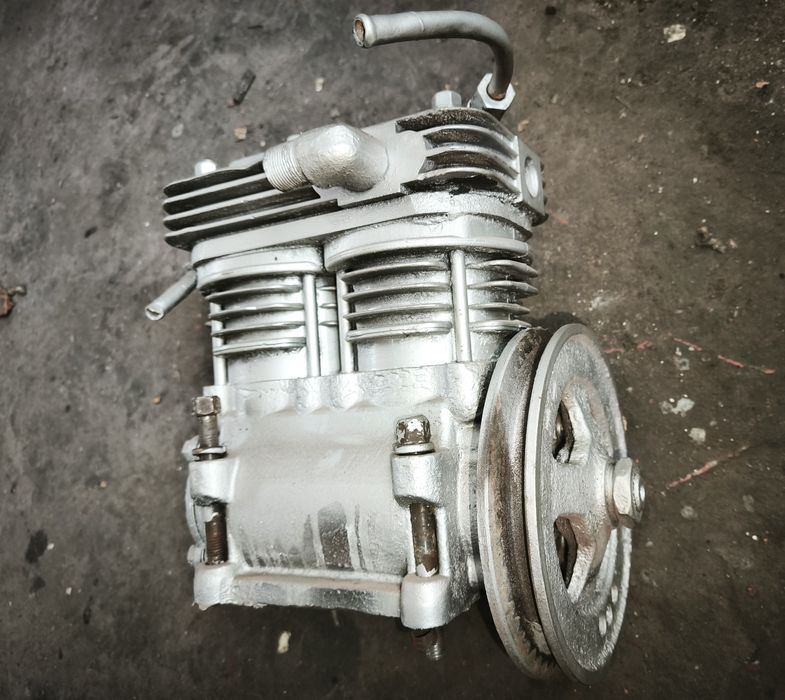 Компресор 2 циліндровий МАЗ, УРАЛ, ІКАРУС у зборі ПК-310