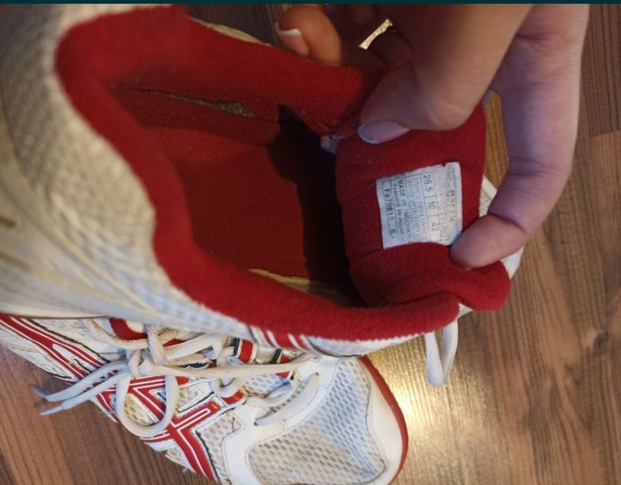 Buty sportowe Asics 42