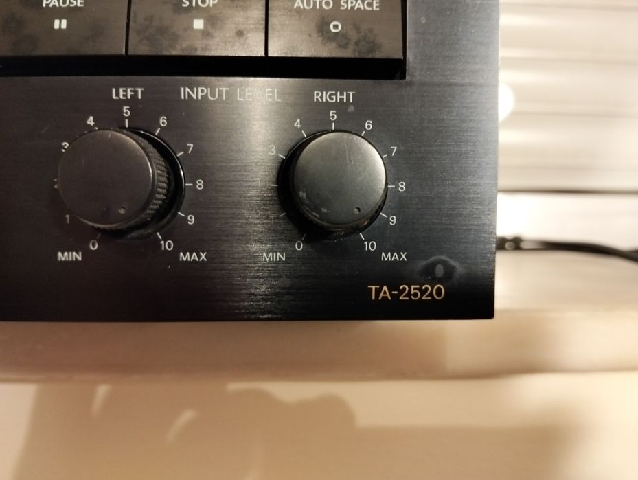 Deck de cassetes Onkyo TA-2520