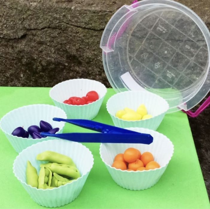 Мініатюрні фігурки з полімерної глини