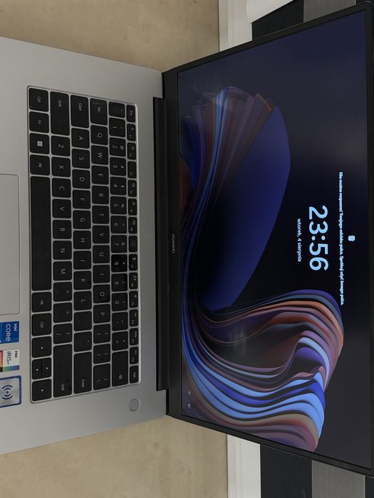 Lapotop Huawei Matebook D15