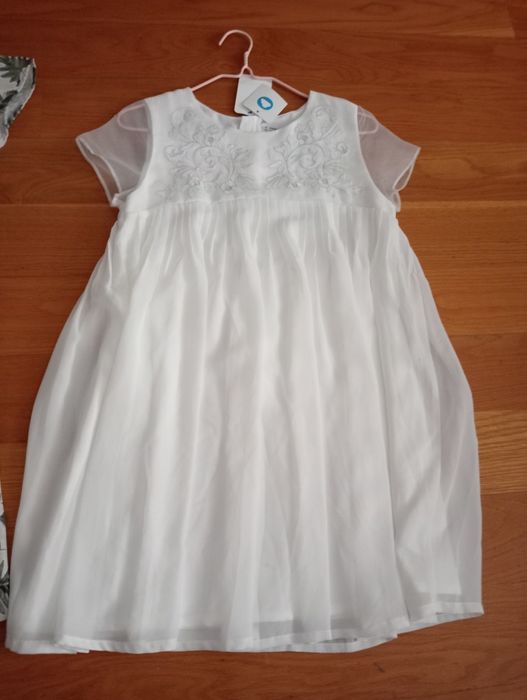 Vestido branco da Mayoral  16 anos