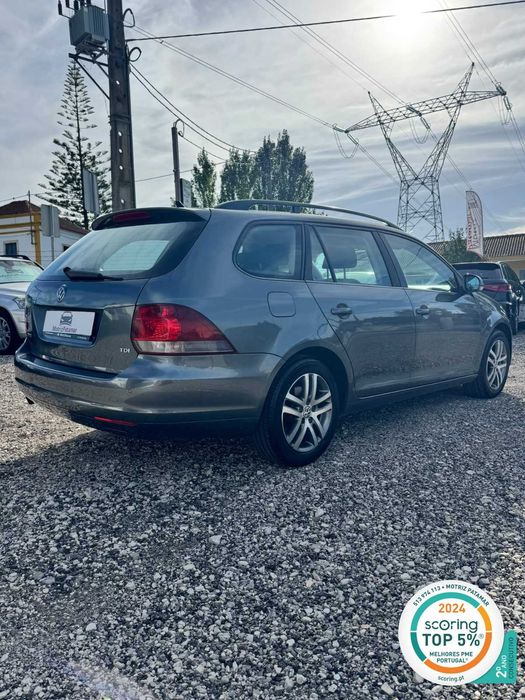 Volkswagen Golf Variant 1.6 TDI 105cv — photo 4