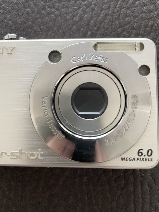 Maquina fotografica da sony