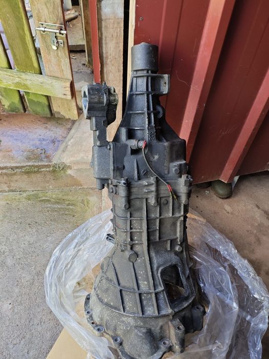 Caixa velocidades Opel Campo 2.5 TD NOVA