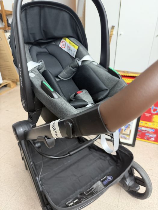 Carrinho bebe maxi cosi novo