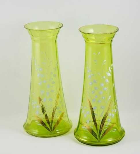 Par de jarras antigas