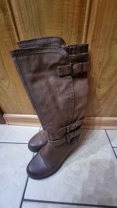 Buty damskie długie ok 35 cm obcas 7,5 cm.
