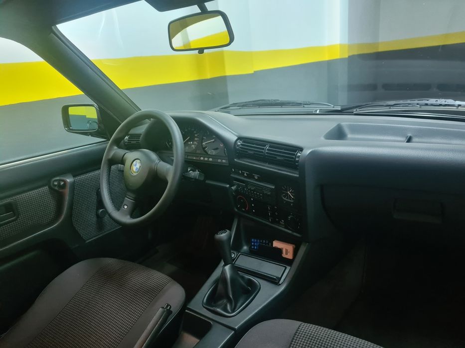 BMW 323 — fotografia 7