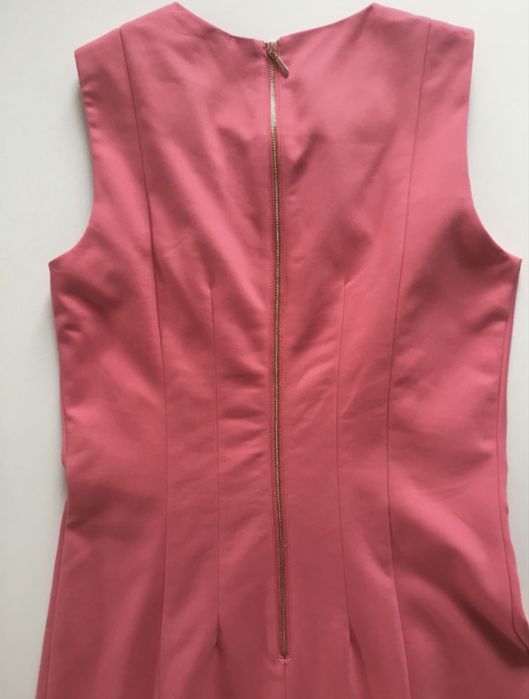 Elegancka sukienka koktajlowa Orsay