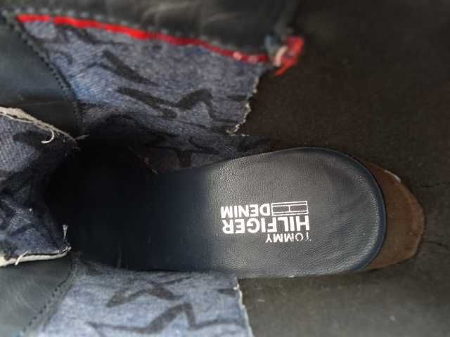 Buty TOMMY HILFIGER roz 39 Lakierowana Skóra Botki Damskie