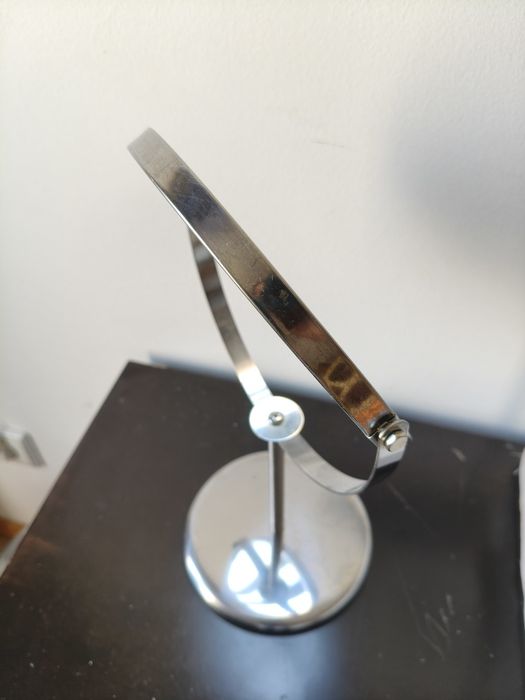 Espelho de mesa giratório
