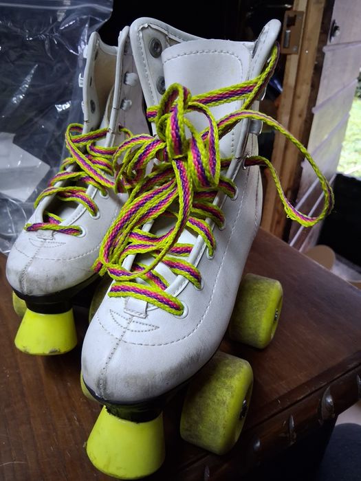 Patins 4 rodas nr. 30