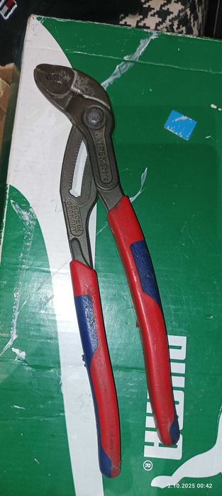 Szczypce knipex 250mm