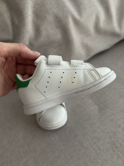 кросівки adidas Stan smith 21 розмір 13,5 см