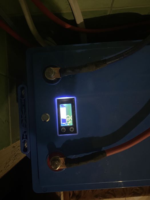 Пробам гібридний інвертор3.5 квт з акб 2.5 квт