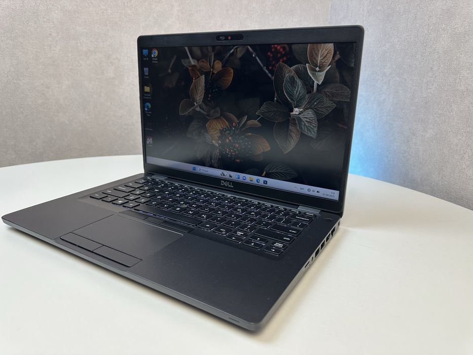 Dell Latitude 5400 FhD IPS intel i5 8365u Ram 8gb Ssd 256 gb nvme