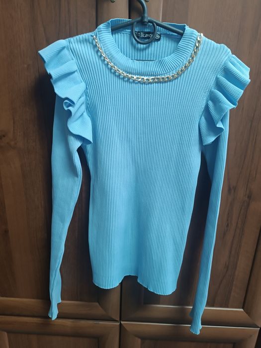 Кофточка для девочки