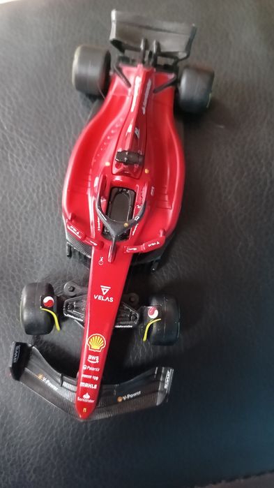 Ferrari F1-75 model sterowany z telefonu apki nowy bez pudelka