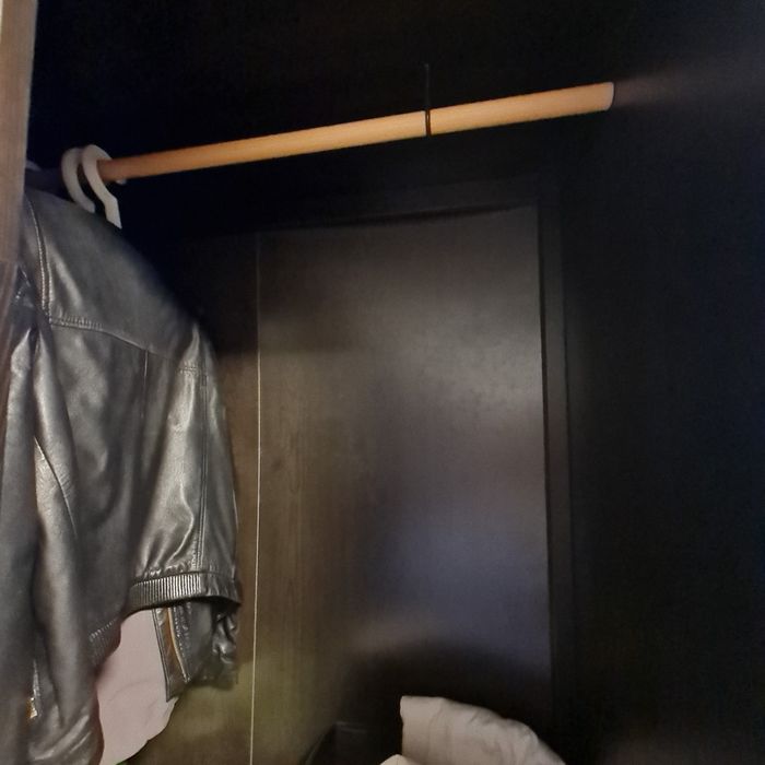 Roupeiro hemnes portas deslizantes, wengué, madeira, preto-castanho,