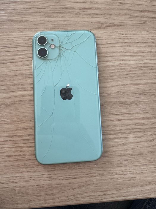 Iphone 11 bateria 100% zbity tyl i brak wibracji 128gb