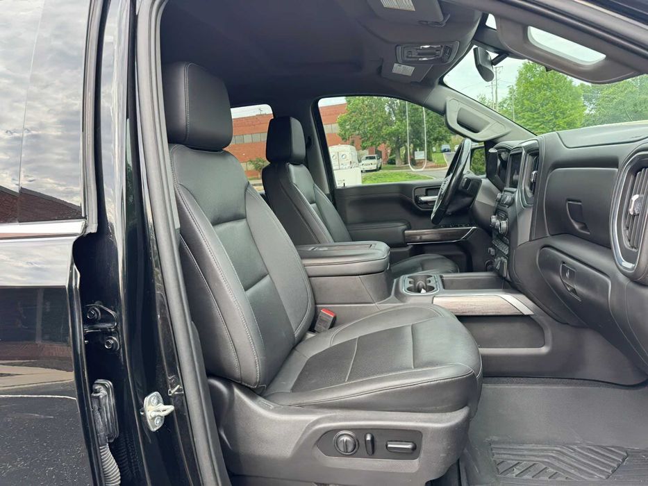 Chevrolet Silverado 1500 LTZ Crew Cab      2021