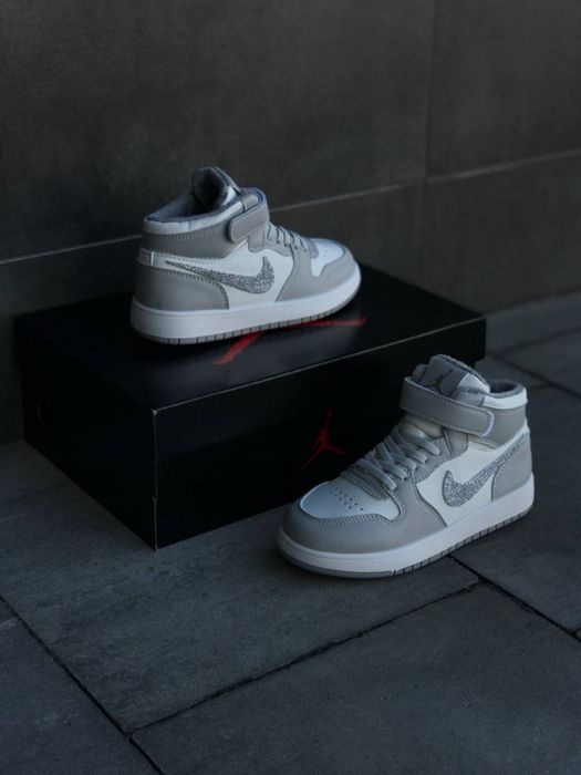 Хайтопы 32 размер/ кроссовки Nike/теплые кеды Найк/демисезон/кожаные