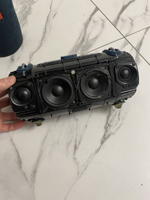 JBL Xtreme 2 по запчастинам або на відновлення