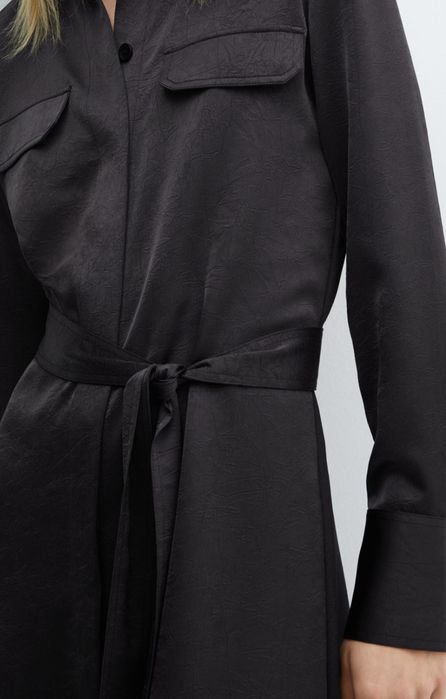 Vestido camiseiro acetinado da Mango (novo)-M