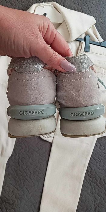 Markowe buty sneakersy Gioseppo r36 23,5cm wkładka