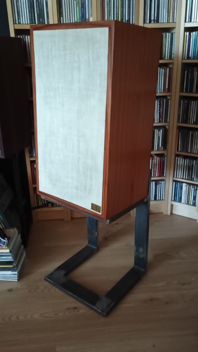 Acoustic Research AR5 Legenda