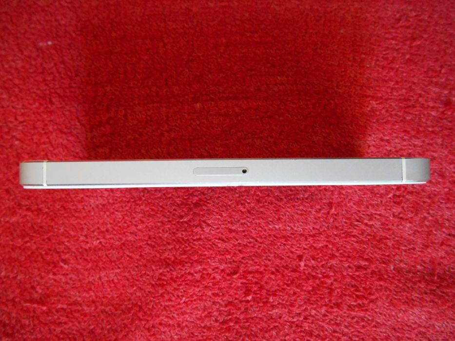 Apple iPhone 5 32 Гб