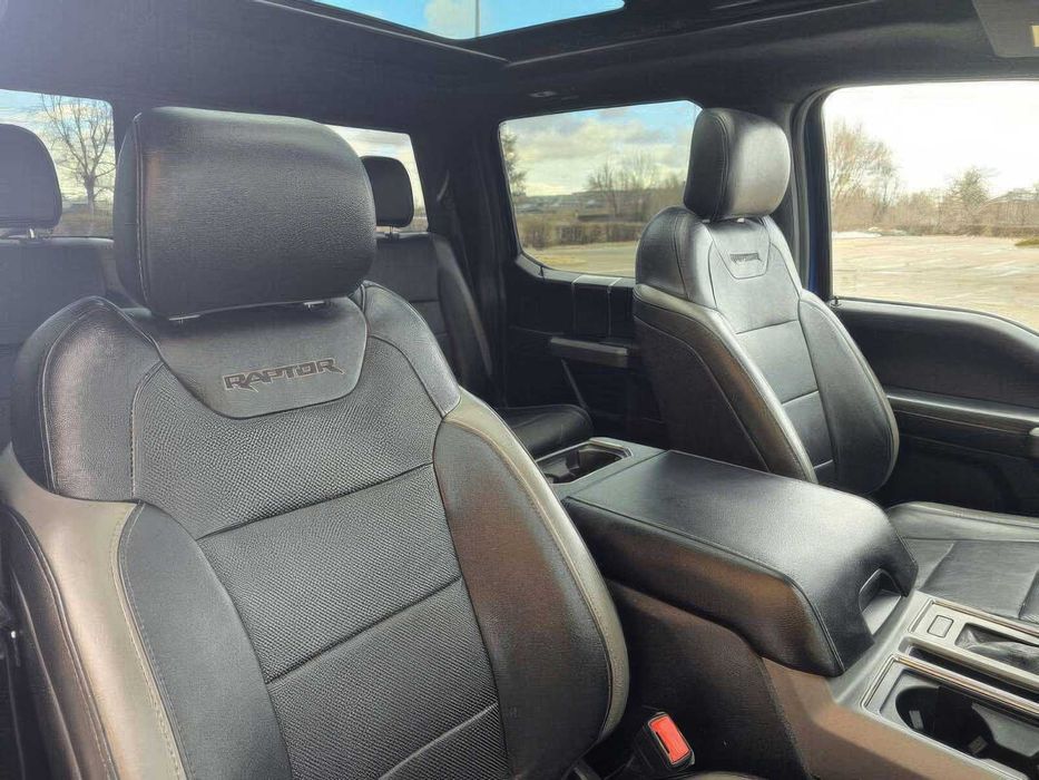 Ford F-150 Raptor      2018