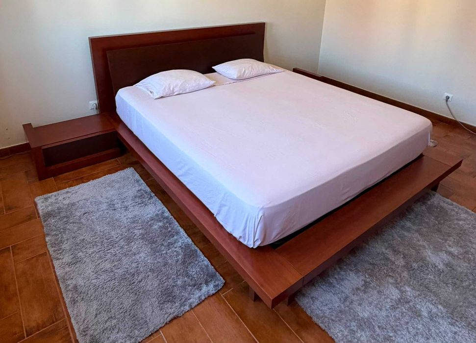 Quarto casal completo em cerejeira