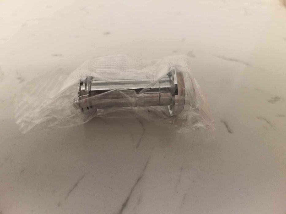 Wizjer do drzwi - nowy