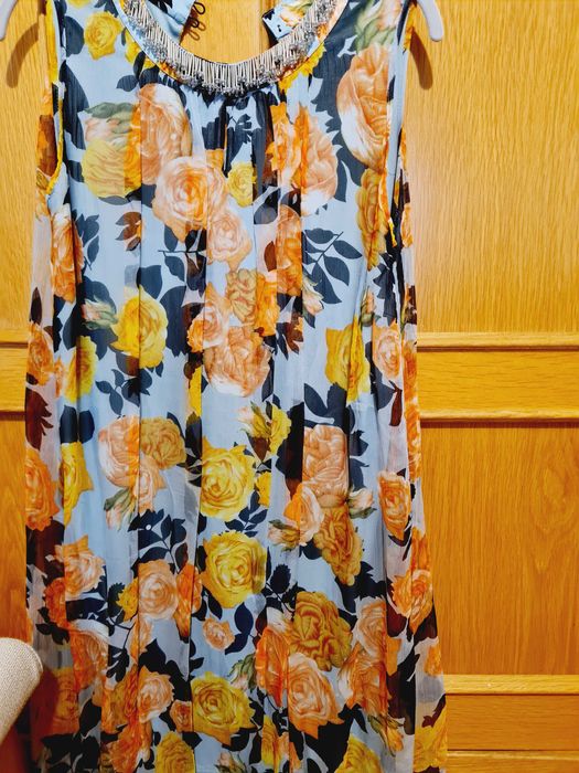 Vestido rosas elegante