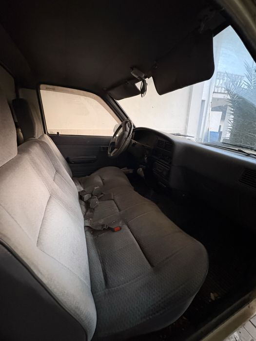 Toyota Hilux 2.4D